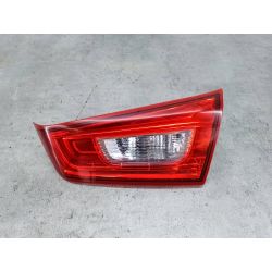 LAMPA TYLNA PRAWA W KLAPE MITSUBISHI ASX I 1.6 MIVEC 116KM1.6 MIVEC2015P9373                                            