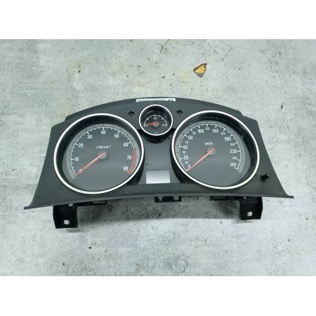 LICZNIK OPEL ZAFIRA B 1.6 16V 105KM 1.6 16V 2005 13216658 