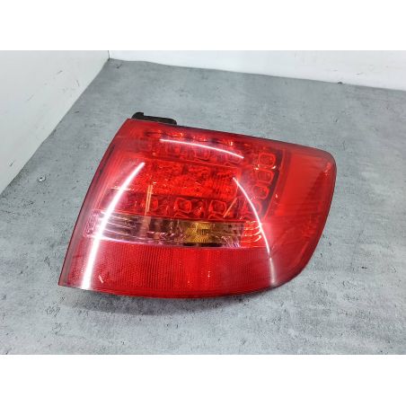 LAMPA TYLNA PRAWA AUDI A6 C6 2.0 TDI 140KM 2.0 TDI 2006 89317049 