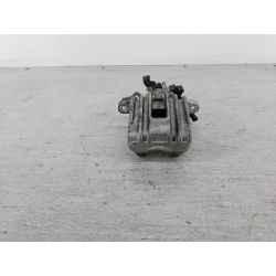 ZACISK HAMULCOWY PRAWY TYŁ VW GOLF IV 1.4 16V 75KM1.4 16V1998ST.2.VW.005                                            