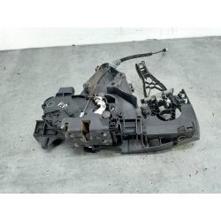 ZAMEK DRZWI PRAWY PRZÓD VOLVO V50 2.0 D 136KM2.0 D200630753664                                            