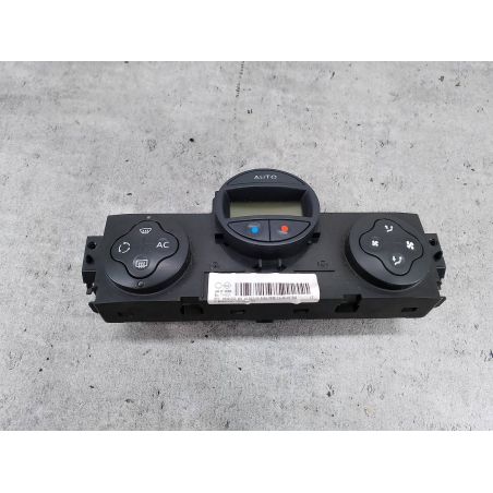 PANEL NAWIEWU RENAULT SCENIC II ( 03-09 ) 2.0 16V 136KM 2.0 16V 2005 8200501461  