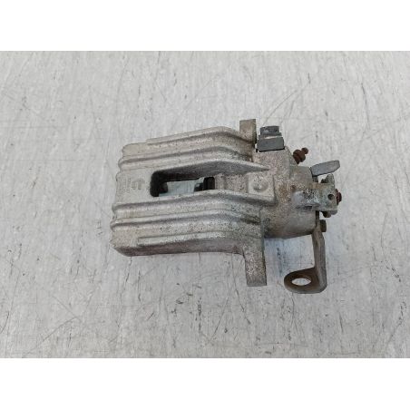 ZACISK HAMULCOWY LEWY TYŁ SKODA OCTAVIA I FL 2.0 8V 115KM 2.0 8V 2004 23SKV033 