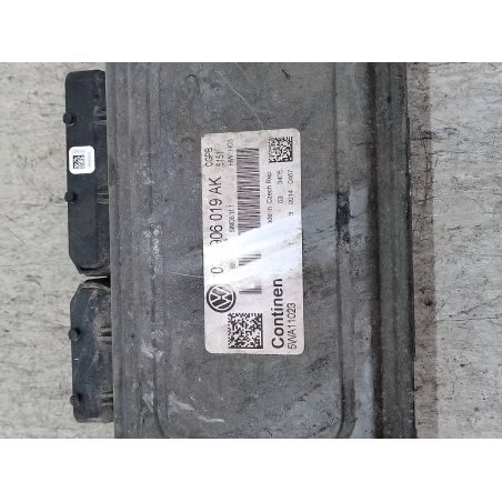 KOMPUTER, STEROWNIK VW POLO V 1.2 12V 60KM 1.2 12V 2013 03E906019AK  