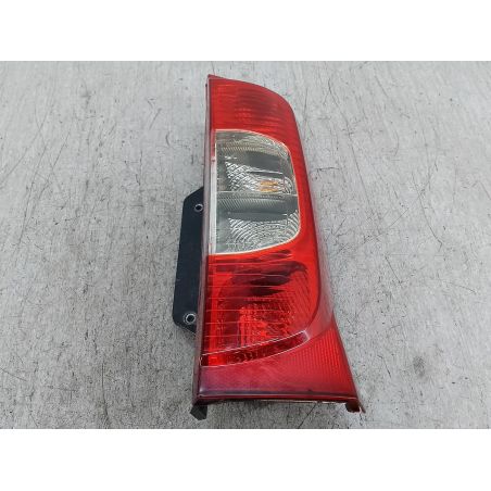 LAMPA TYLNA PRAWA FIAT FIORINO IV 1.4 8V 2018 LAMPA TYLNA PRAWA 