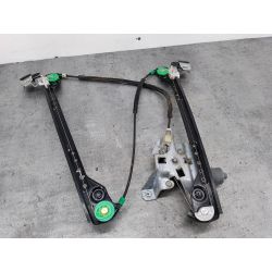 PODNOŚNIK SZYBY PRAWY PRZÓD CHRYSLER PACIFICA 3.5 V6200304894270AB                                            