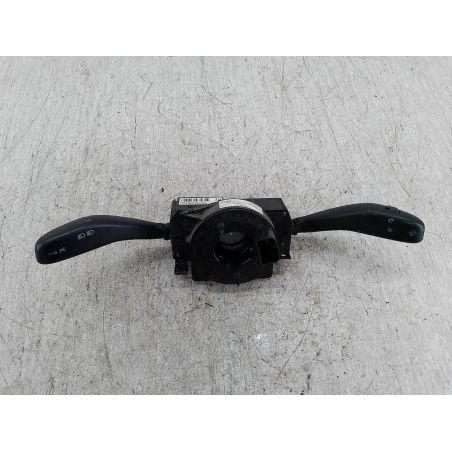 PRZEŁĄCZNIK ZESPOLONY VW POLO IV 1.2 12V 64KM 1.2 12V 2005 6Q0953503CE  