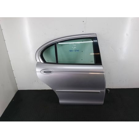 DRZWI TYŁ PRAWY JAGUAR X-TYPE 2.5 V6 196KM 2.5 V6 2001 DRZWI TYŁ PRAWY  