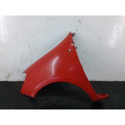 BŁOTNIK LEWY PRZÓD RENAULT CLIO III 1.2 TCE 100KM1.2 TCE20088200256117  185                                            