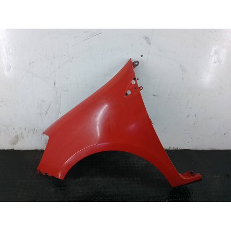 BŁOTNIK LEWY PRZÓD RENAULT CLIO III 1.2 TCE 100KM 1.2 TCE 2008 8200256117  185 