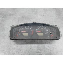 LICZNIK NISSAN NAVARA III 2.5 DCI 171KM2.5 DCI2008VP5NFF-10890-AD VP7NFF-10849                                            