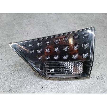 LAMPA TYLNA PRAWA W KLAPE MITSUBISHI OUTLANDER II 2.2 DID 156KM 2.2 DID 2010 1146-356 
