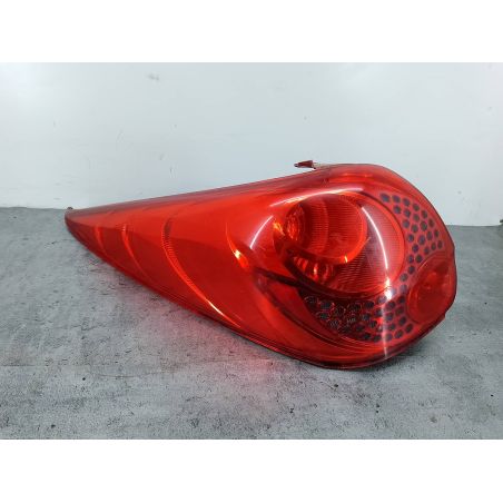 LAMPA TYLNA LEWA PEUGEOT 207 SW 1.6 HDI 90KM 1.6 HDI 2008 9680158080 