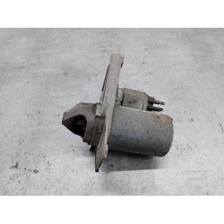 starter RENAULT MEGANE III 1.4 TCE 131KM 1.4 TCE 2009 233001007X 