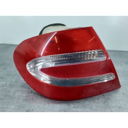 LAMPA TYLNA LEWA MERCEDES-BENZ CLK W 209 3.2 V6 CLK 320 218KM3.2 V6 CLK3202004A2098200164                                            