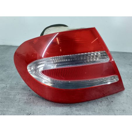 LAMPA TYLNA LEWA MERCEDES-BENZ CLK W 209 3.2 V6 CLK 320 218KM 3.2 V6 CLK320 2004 A2098200164 