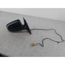 LUSTERKO PRAWE AUDI A4 B6 1.9 TDI 130KM1.9 TDI2003LUSTERKO PRAWE                                            