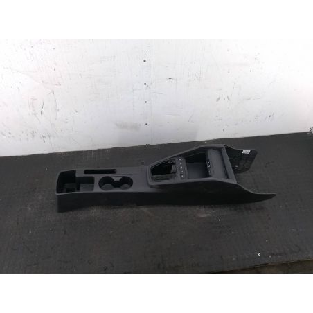 TUNEL ŚRODKOWY KIA STONIC 1.0 T-GDI 100KM 1.0 T-GDI 2019 84611-H8000 