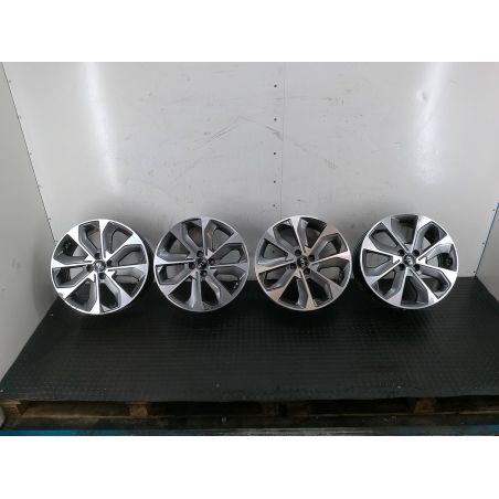 FELGI ALUMINIOWE KOMPLET 17 KIA STONIC 1.0 T-GDI 100KM 1.0 T-GDI 2019 52910-H8500 