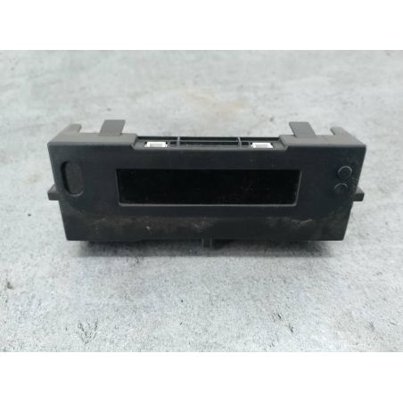 WYŚWIETLACZ RADIA RENAULT CLIO III 1.2 TCE 100KM 1.2 TCE 2008 8200755144-A 