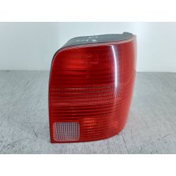 LAMPA TYLNA PRAWA VW PASSAT B5 1.9 TDI 110KM1.9 TDI19983B9945112F                                            