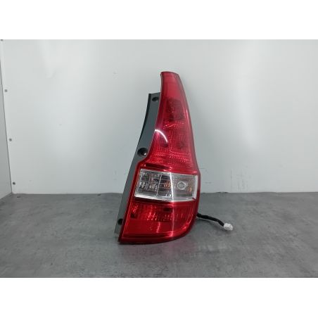 LAMPA TYLNA PRAWA HYUNDAI I30 I 1.4 DOHC 109KM 1.4 16V 2011 92402-2R1 