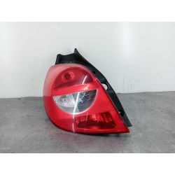 LAMPA TYLNA LEWA RENAULT CLIO III 1.2 TCE 100KM1.2 TCE20098200459962  8200245326                                            