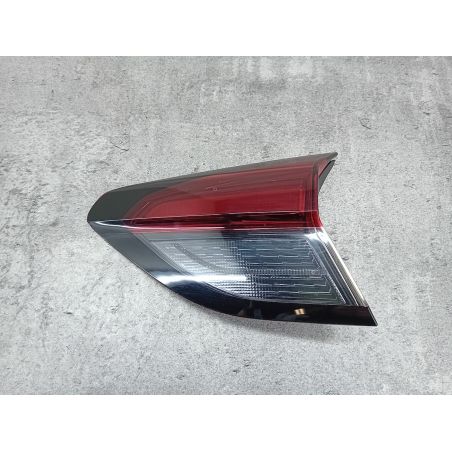 LAMPA TYLNA PRAWA W KLAPE OPEL CORSA F 1.2 12V 75KM 1.2 12V 2020 90194155 39162671  