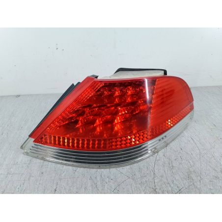 LAMPA TYLNA PRAWA BMW SERIA 7 E65 4.4 V8 4.4 V8 2002 LAMPA TYLNA PRAWA 