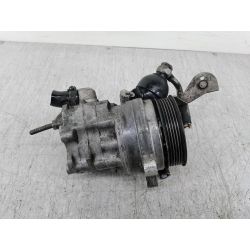 POMPA WSPOMAGANIA BMW SERIA 7 E65 4.4 V84.4 V82002LH2112143  LFR440                                            