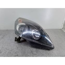 LAMPA PRZÓD PRAWA OPEL ZAFIRA B 1.9 CDTI 150KM1.9 CDTI200620-A725B                                            