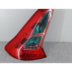 LAMPA TYLNA LEWA CITROEN C4 I 1.6 HDI 110KM1.6 HDI20069646801777                                            