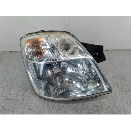 LAMPA PRZÓD PRAWA KIA PICANTO I 1.0 GSL 62KM 1.0 12V 2006 92102070 