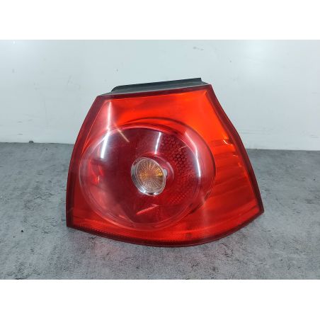 LAMPA TYLNA PRAWA VW GOLF V 2.0 TDI 140KM 2.0 TDI 2007 1K6945096Q 