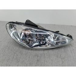 LAMPA PRZÓD PRAWA PEUGEOT 206 FL 1.4 HDI 70KM1.4 HDI20051910001                                                 