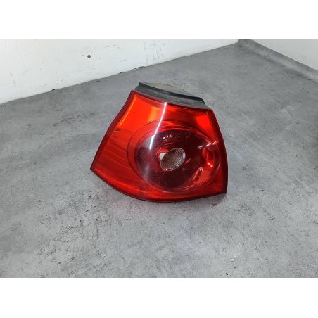 LAMPA TYLNA LEWA VW GOLF V 1.4 FSI 90KM 1.4 FSI 2004 1K6945095E 