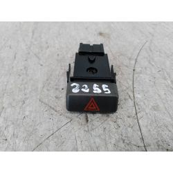 WŁĄCZNIK ŚWIATEŁ AWARYJNYCH VOLVO V40 I 1.9 TD 115KM1.9 D200430623426                                            