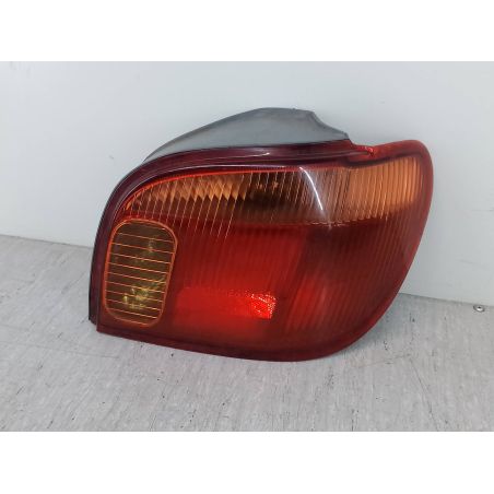 LAMPA TYLNA PRAWA TOYOTA YARIS I 1.0 16V 68KM 1.0 16V 2003 52-053 