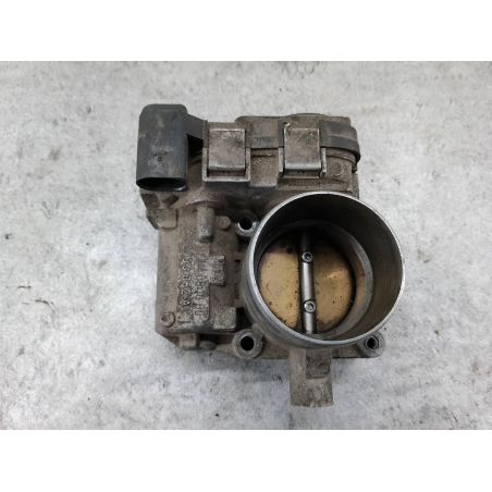 PRZEPUSTNICA VW GOLF V 1.4 FSI 90KM 1.4 FSI 2004 03C133062A 