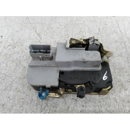 ZAMEK DRZWI PRAWY PRZÓD PEUGEOT PARTNER LIFT 2.0 HDI 2002 