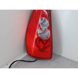 LAMPA TYLNA LEWA MAZDA 5 I 1.8 i 16V2006C23551160     K2442                                            