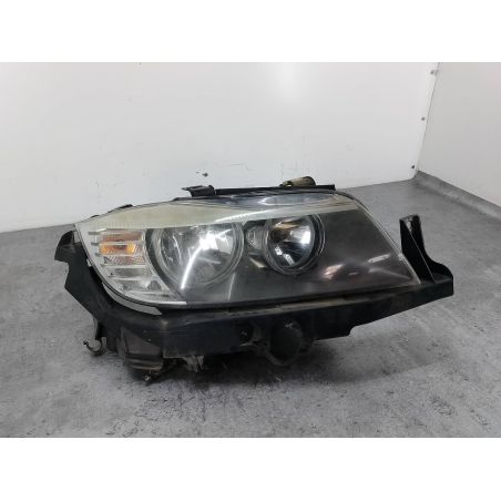 LAMPA PRZÓD PRAWA BMW E91 2.0 D 318d 2010 63.11-7202582.9 
