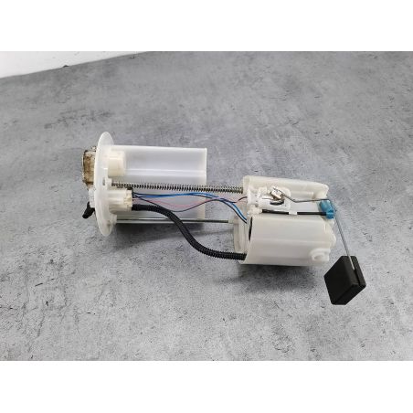 POMPA PALIWA TOYOTA YARIS II 1.0 VVT-I 69KM 1.0 VVT-I 2007 77020-0D081 