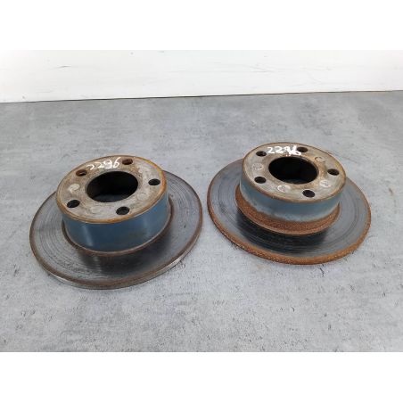 TARCZE HAMULCOWE TYŁ SKODA SUPERB I 2.8 V6 193KM 2.8 V6 2002 TARCZE HAMULCOWE TYŁ 