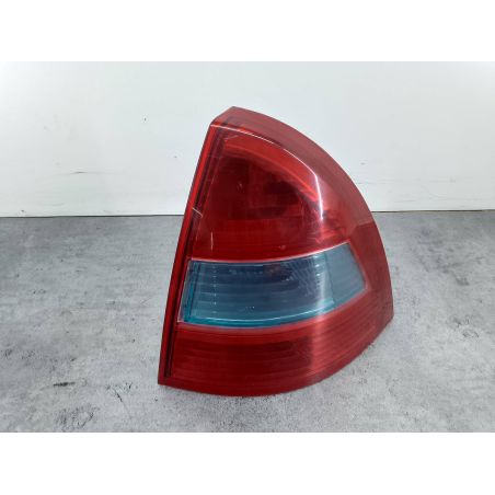LAMPA TYLNA PRAWA CITROEN C5 II 2.0 HDI 136KM 2.0 HDI 2005 15-552-1921R 