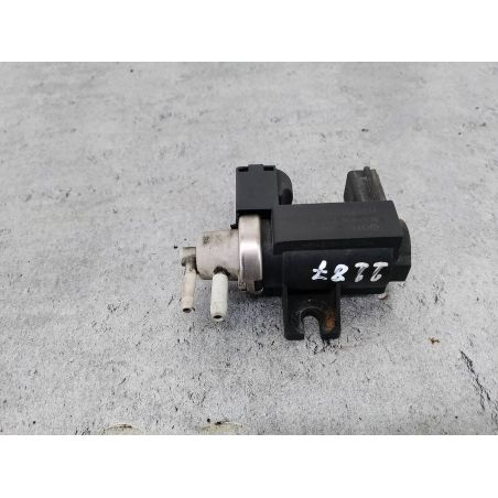 ZAWOREK PODCIŚNIENIA AUDI A4 B6 1.9 TDI 130KM 1.9 TDI 2003 8E0906627C 