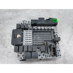 SKRZYNKA BEZPIECZNIKÓW VOLVO S60 2.4 D5200430682664                                            