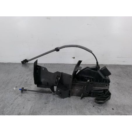 ZAMEK DRZWI PRAWY PRZÓD FORD FOCUS III 1.6 ECOBOOST 150KM 1.6 16V 2013 BM5A-A21812-BE 