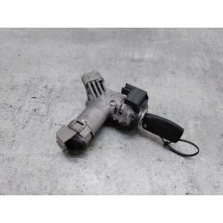 STACYJKA FORD FIESTA MK7 1.5 TDCI20149V21-3F880-ED 8A6T-15607-AC                                            