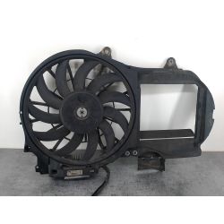 WENTYLATOR CHŁODNICY AUDI A4 B6 1.6 8V 102KM1.6 8V20028E0121205Q  FS1226  873573D                                            